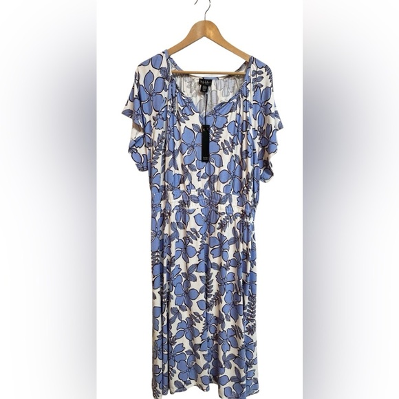 Nicole Miller Blue Floral Jersey Knit Maxi Dress Size: 2X NWT - Picture 6 of 6